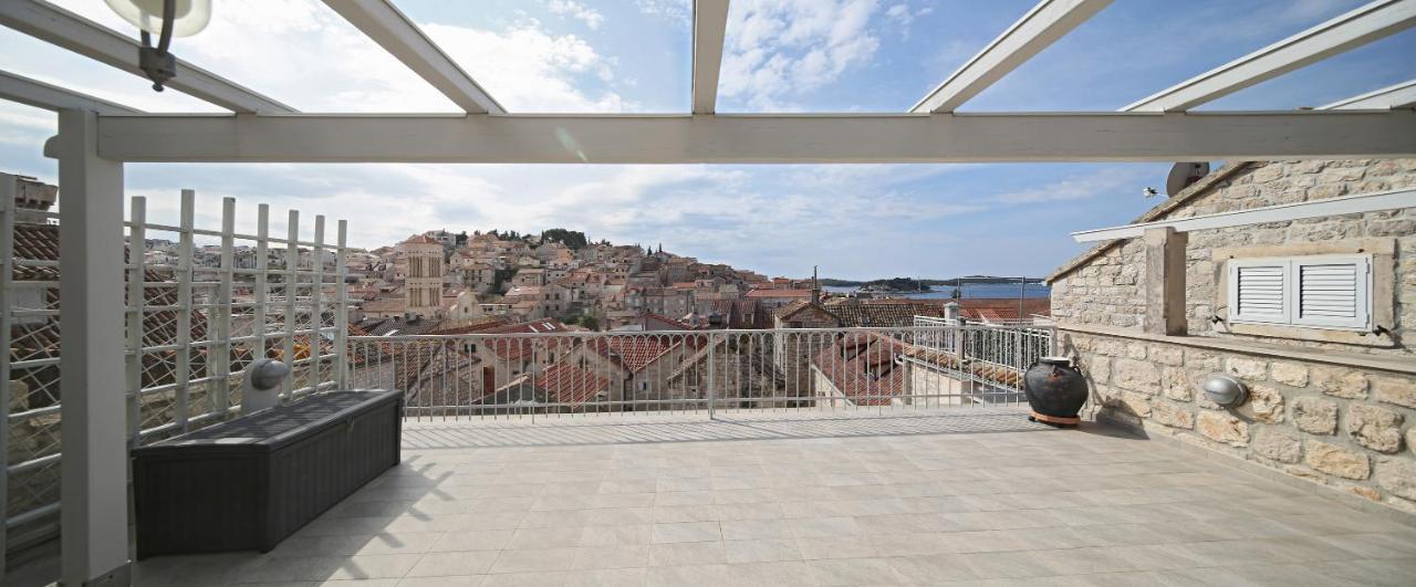 Fortezza - Hvar Old Town Apartment フヴァル エクステリア 写真