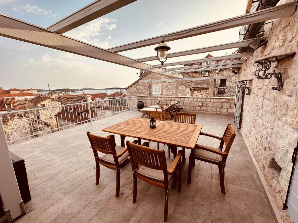 Fortezza - Hvar Old Town Apartment フヴァル エクステリア 写真