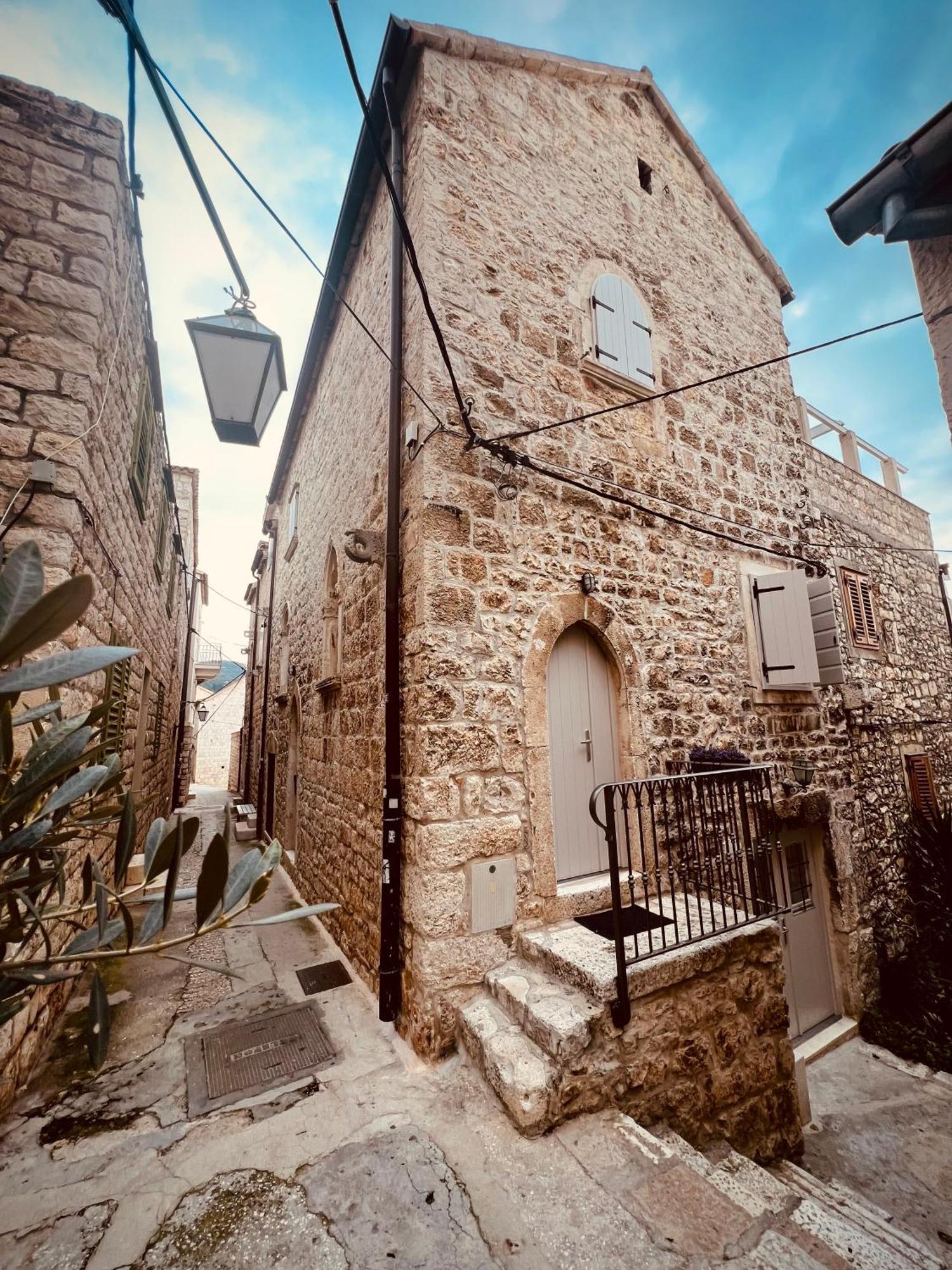 Fortezza - Hvar Old Town Apartment フヴァル エクステリア 写真