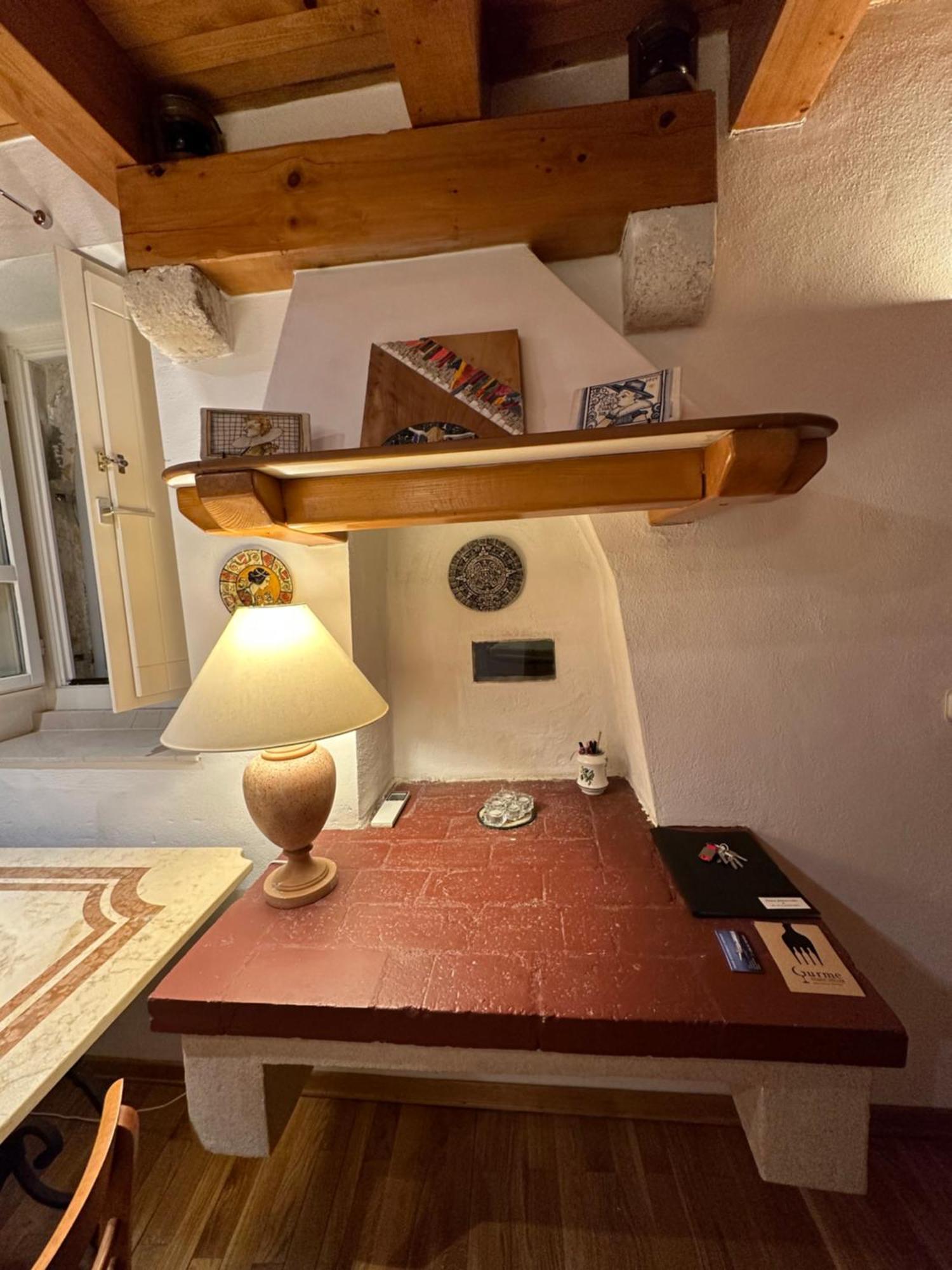 Fortezza - Hvar Old Town Apartment フヴァル エクステリア 写真