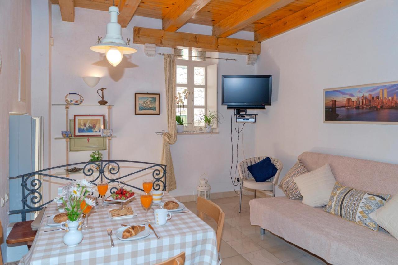 Fortezza - Hvar Old Town Apartment フヴァル エクステリア 写真