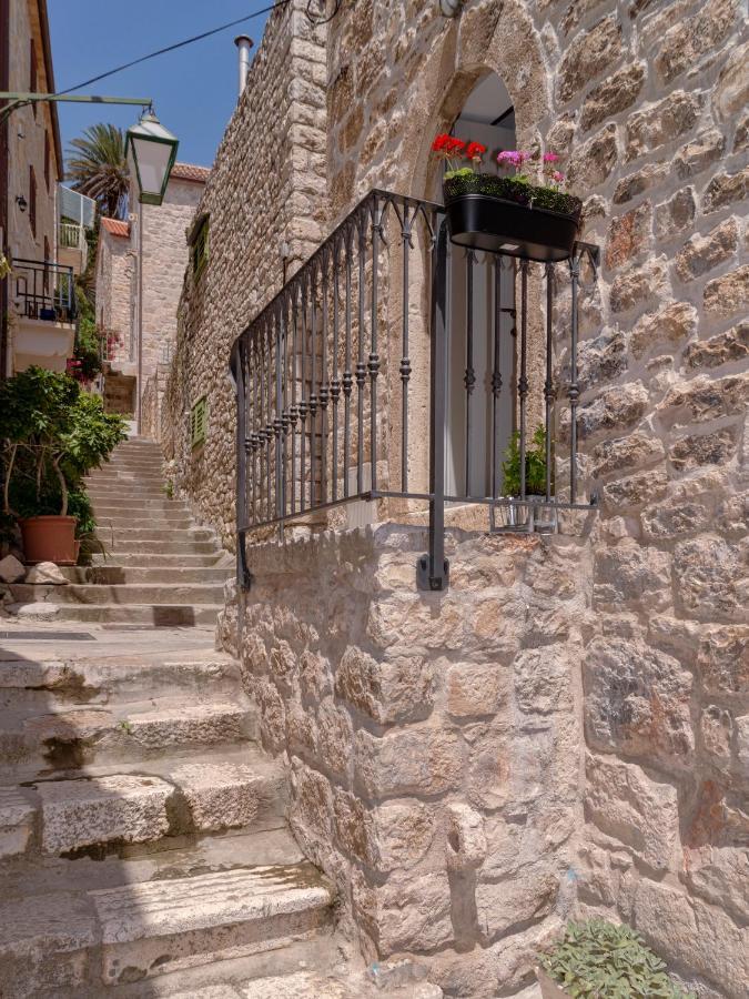 Fortezza - Hvar Old Town Apartment フヴァル エクステリア 写真